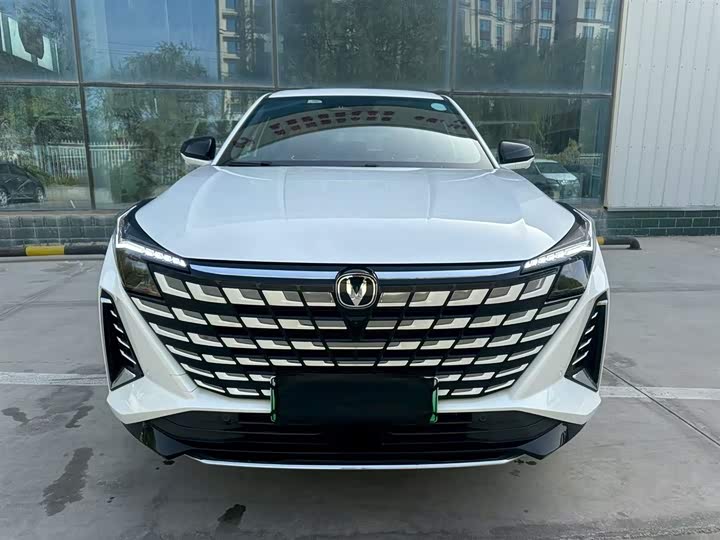 Changan UNI-Z Hybrid 2024 2024款 蓝鲸智电iDD 125km 卓越型