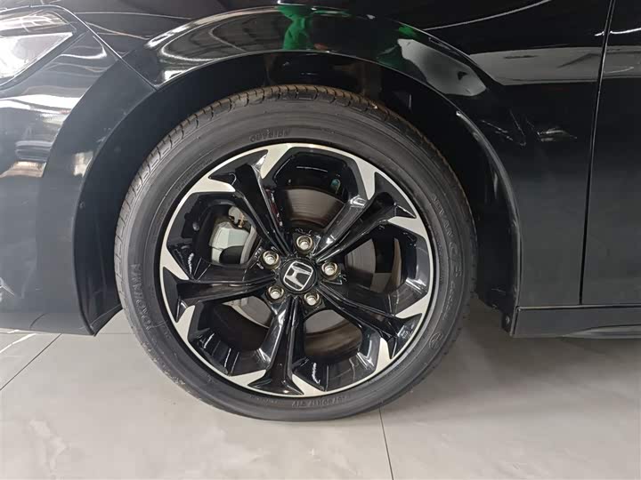 Honda Civic 2023 2023款 HATCHBACK 2.0L e:HEV 极曜版