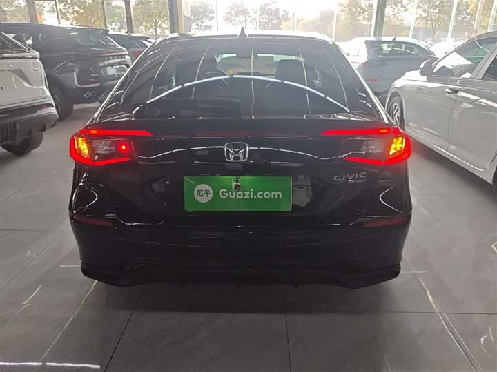Honda Civic 2023 2023款 HATCHBACK 2.0L e:HEV 极曜版