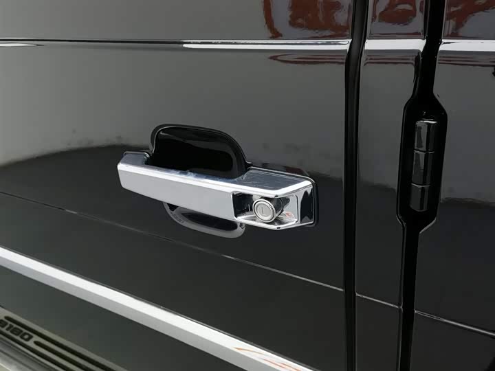 BAIC Beijing BJ80 2020 2020款 2.3T 自动公务版