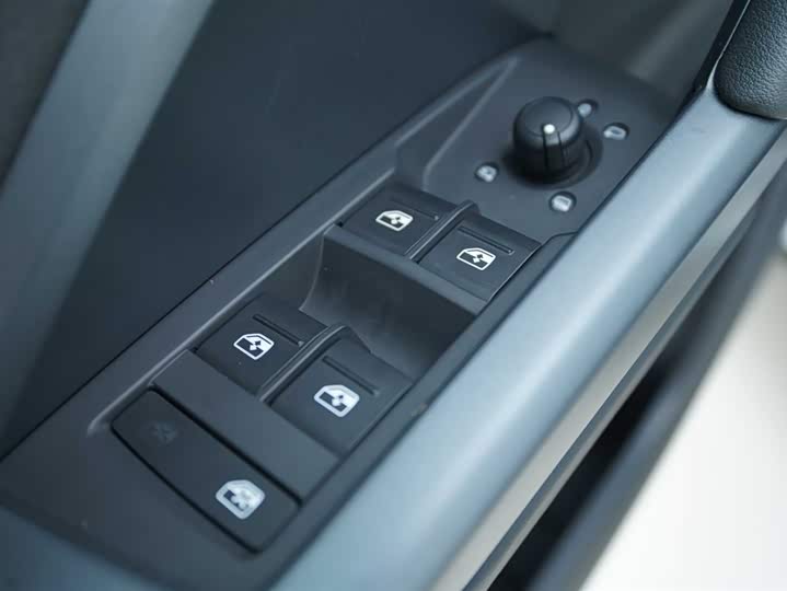 Audi Q3 2024 2024款 40 TFSI 时尚动感型