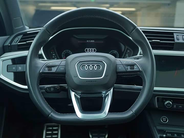 Audi Q3 2024 2024款 40 TFSI 时尚动感型