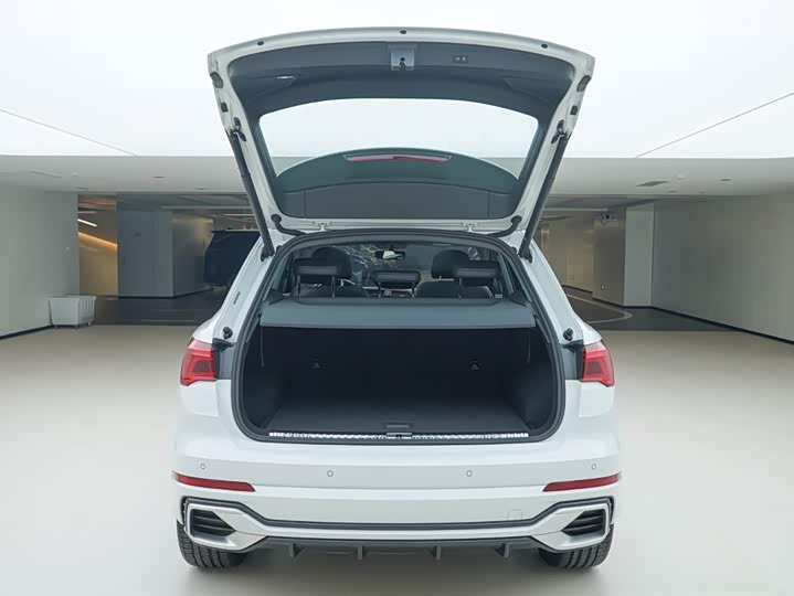 Audi Q3 2024 2024款 40 TFSI 时尚动感型