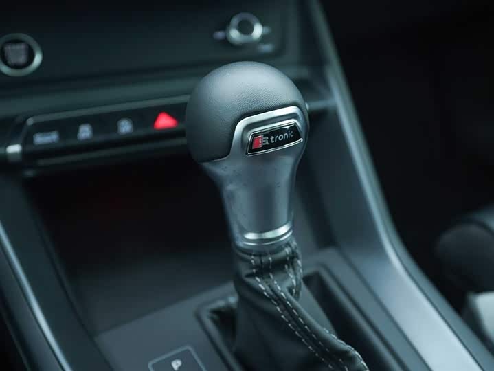 Audi Q3 2024 2024款 40 TFSI 时尚动感型