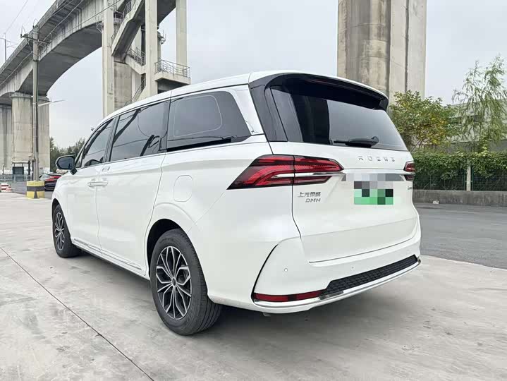 Roewe iMax 8 EV 2025 2025款 1.5T DMH 陆尊至享版