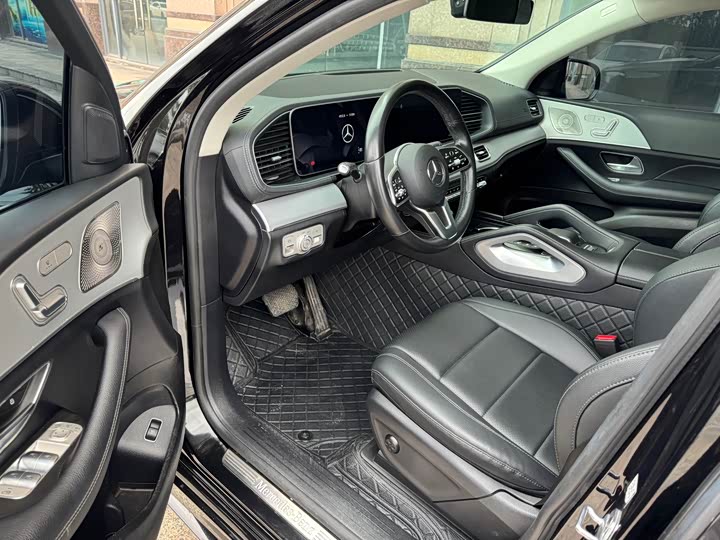 Mercedes-Benz GLE-Class Coupe 2022 2022款 改款 GLE 350 4MATIC 轿跑SUV 时尚型