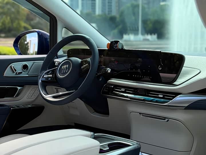 Buick GL8 Century 2023 2023款 2.0T 六座蕴世版