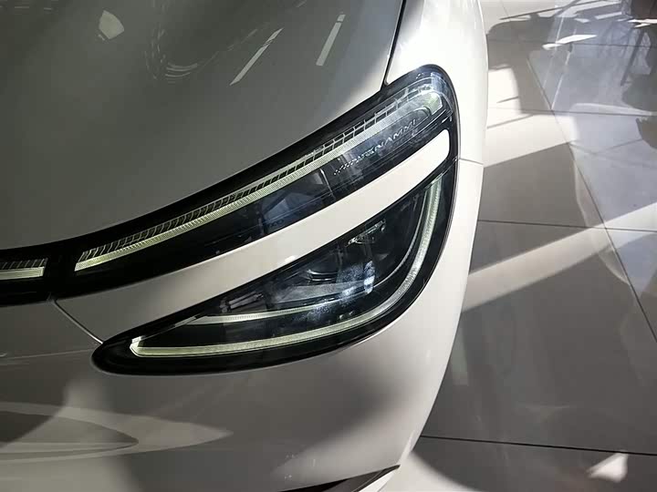 Dongfeng Nammi 01 2024 2024款 330 Plus