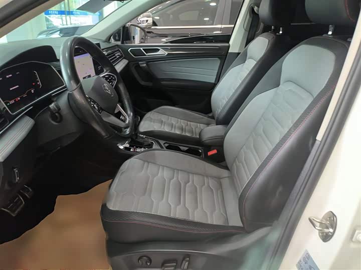 Volkswagen Tiguan X 2021 2021款 330TSI 两驱旗舰版