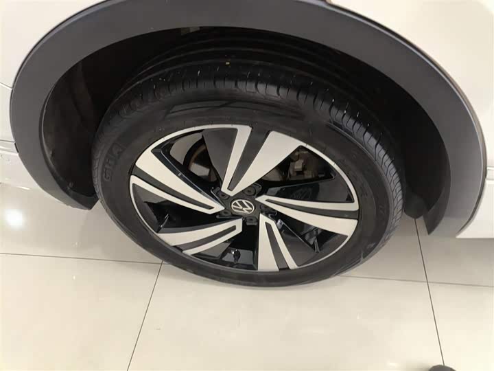 Volkswagen Tiguan X 2021 2021款 330TSI 两驱旗舰版