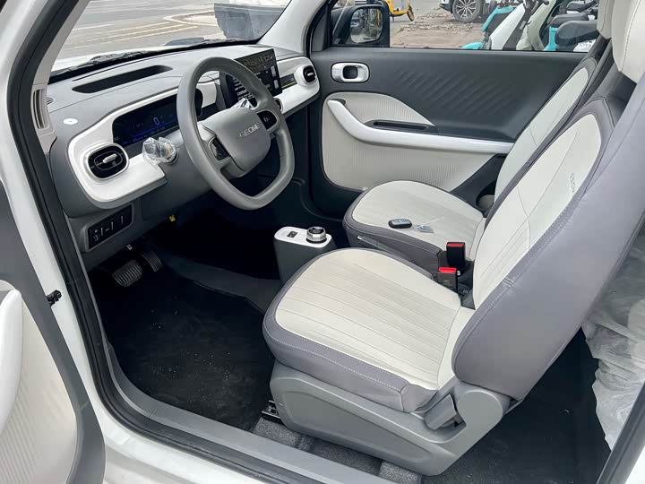 Geely Galaxy Panda Mini 2025 2025款 210km 熊猫卡丁