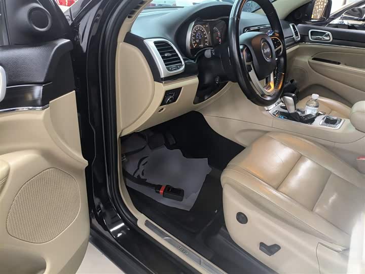 Jeep Grand Cherokee 2020 2020款 3.0L 精英导航版