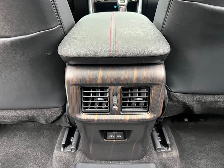 Toyota Wildlander Hybrid 2021 2021款 高性能版 2.5L 四驱激擎版