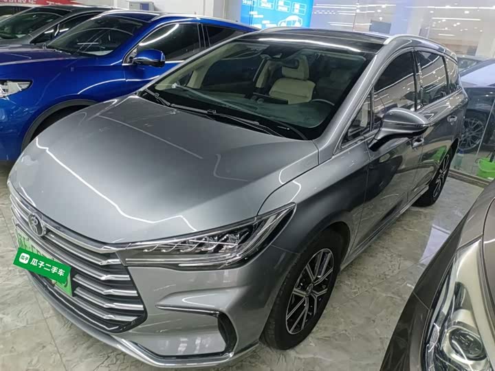 BYD Song Max Hybrid 2022 2022款 DM-i 105KM 旗舰型