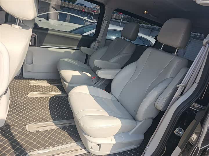 JAC Refine L5 2022 2022款 2.0T 自动商务版