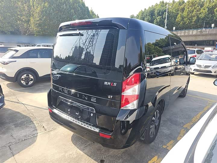 JAC Refine L5 2022 2022款 2.0T 自动商务版