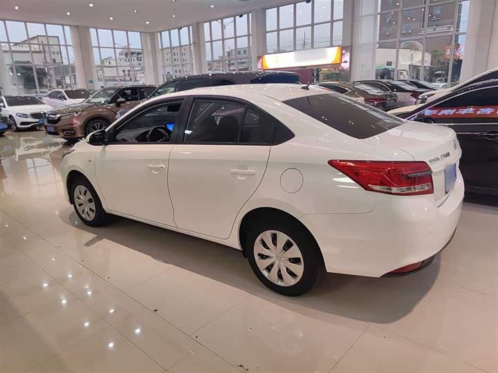 Toyota Yaris L 2021 2021款 1.5L CVT领先版