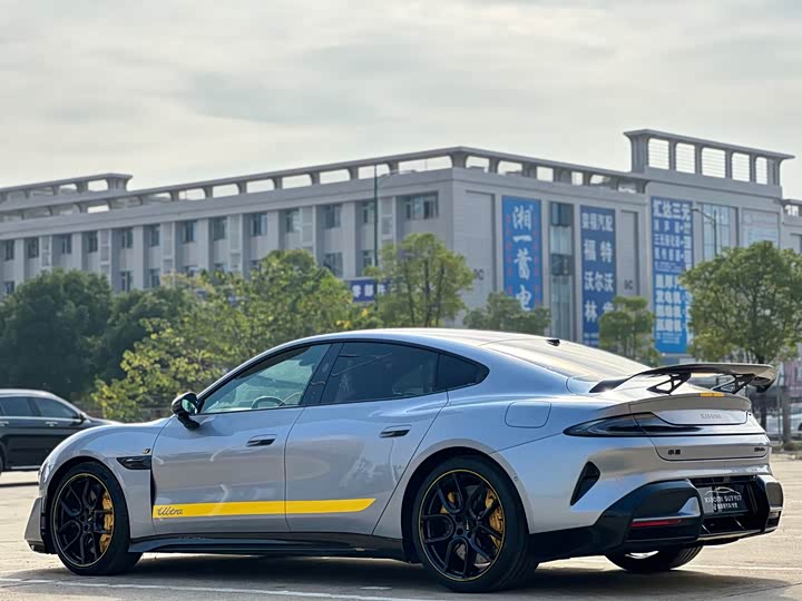 Xiaomi SU7 Ultra 2025 2025款 Ultra