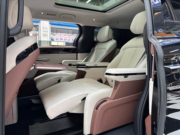 BYD Xia 2025 2025款 DM-i 1.5T 180km 超越型