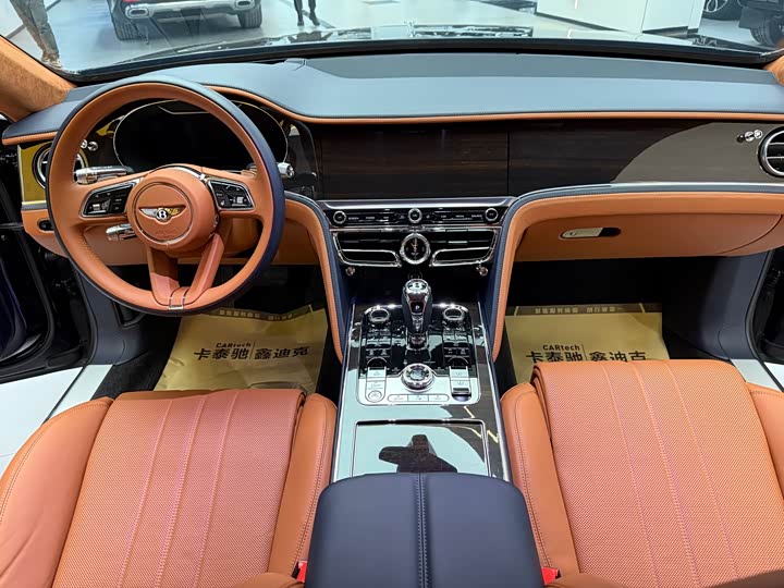 Bentley Flying Spur 2022 2022款 4.0T V8 标准版