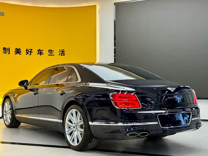 Bentley Flying Spur 2022 2022款 4.0T V8 标准版