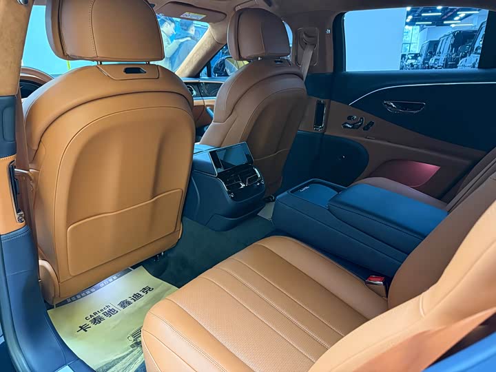 Bentley Flying Spur 2022 2022款 4.0T V8 标准版