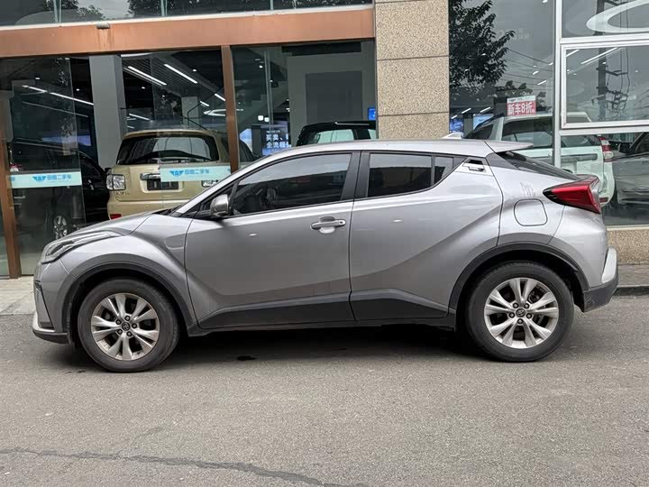 Toyota Izoa 2021 2021款 2.0L 奕动版