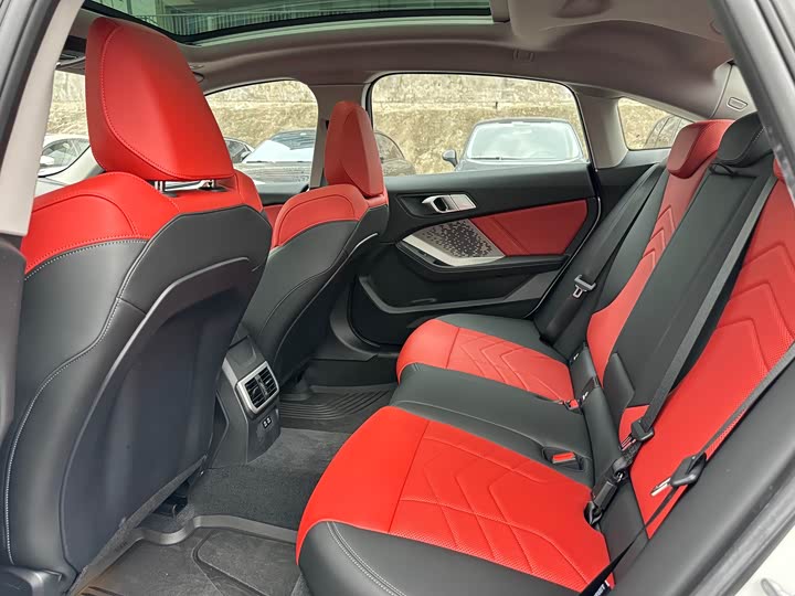 BMW 2 Series 2025 2025款 225L M运动套装