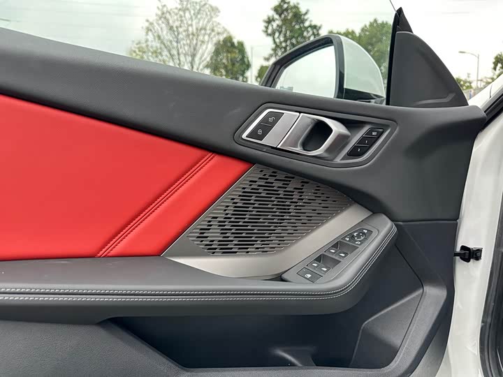 BMW 2 Series 2025 2025款 225L M运动套装