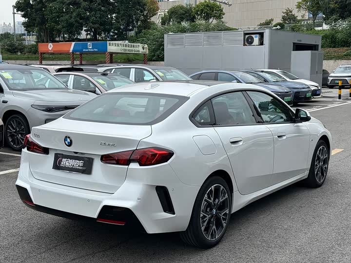 BMW 2 Series 2025 2025款 225L M运动套装