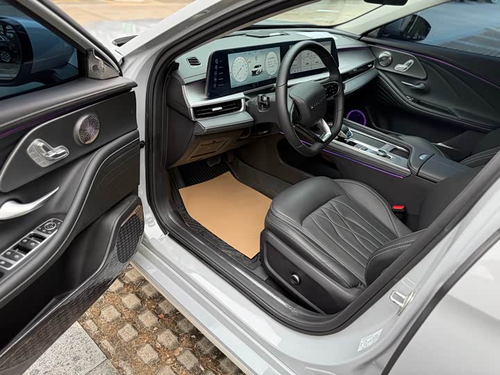 Chery Arrizo 8 2025 2025款 1.6T DCT睿