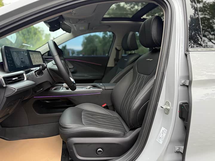 Chery Arrizo 8 2025 2025款 1.6T DCT睿