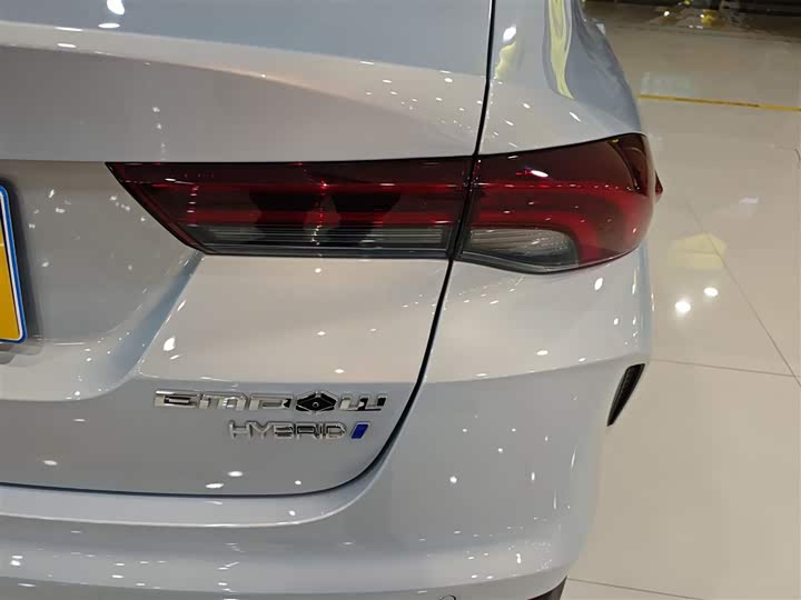 GAC Trumpchi Empow R 2023 2023款 影豹H 智能混动版