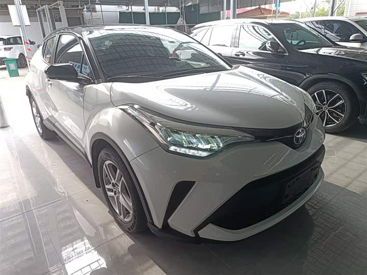 Toyota C-HR 2021 2021款 2.0L 舒适版