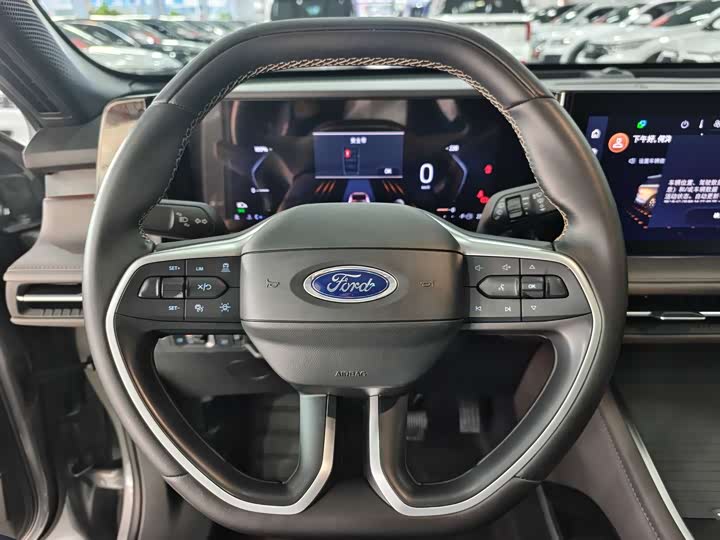 Ford Edge 2025 2025款 锐界L 2.0T EcoBoost E混动四驱七座至尊型