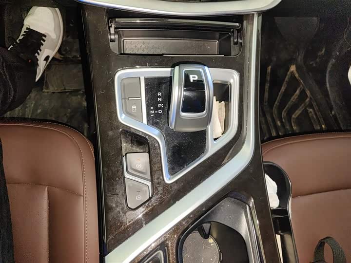 Geely Jiaji 2022 2022款 1.8TD DCT白金豪华型