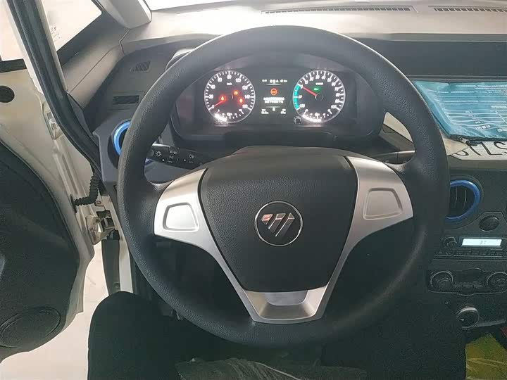 Foton Smart Smurf E7 2024 2024款 改款 纯电动厢式运输车 平顶2座 亿纬锂能41.86kWh