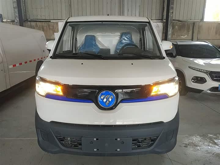 Foton Smart Smurf E7 2024 2024款 改款 纯电动厢式运输车 平顶2座 亿纬锂能41.86kWh