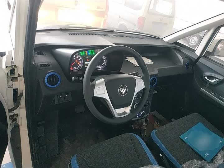 Foton Smart Smurf E7 2024 2024款 改款 纯电动厢式运输车 平顶2座 亿纬锂能41.86kWh