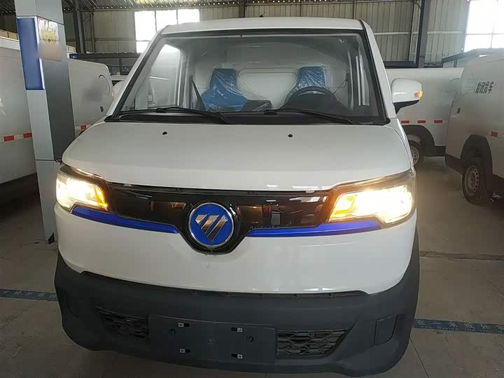 Foton Smart Smurf E7 2024 2024款 改款 纯电动厢式运输车 平顶2座 亿纬锂能41.86kWh