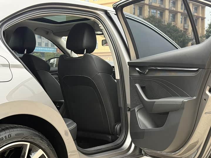 Skoda Octavia Pro 2022 2022款 PRO TSI280 尊享版