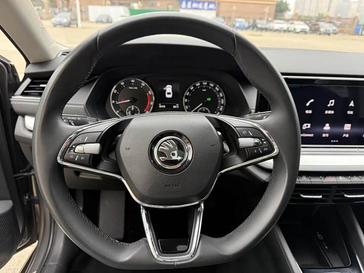 Skoda Octavia Pro 2022 2022款 PRO TSI280 尊享版