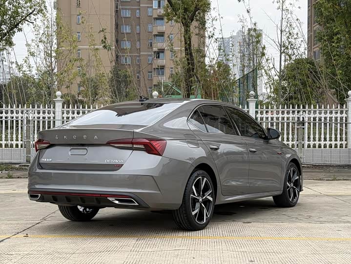 Skoda Octavia Pro 2022 2022款 PRO TSI280 尊享版