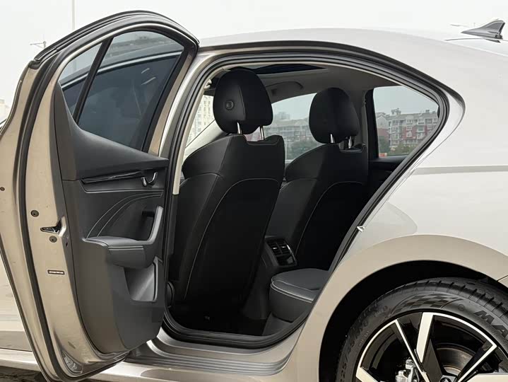 Skoda Octavia Pro 2022 2022款 PRO TSI280 尊享版