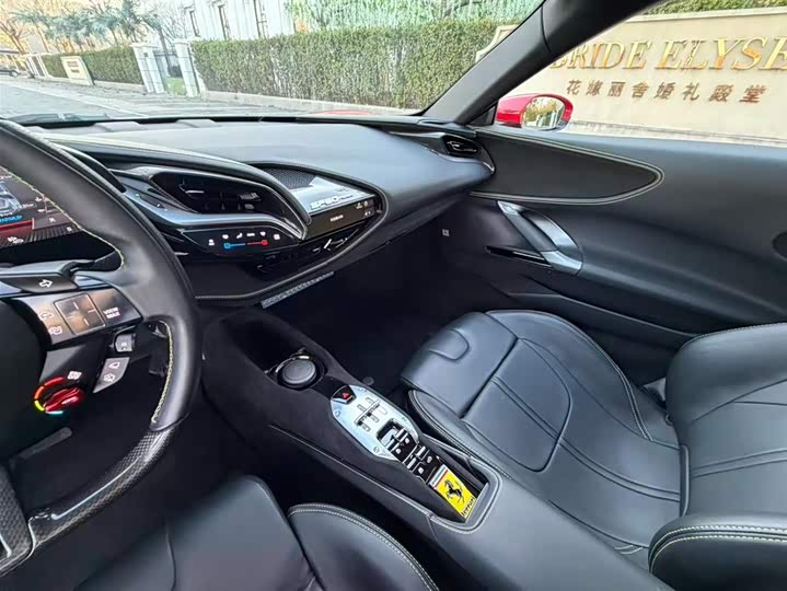 Ferrari SF90 2021 2021款 3.9T V8 Spider