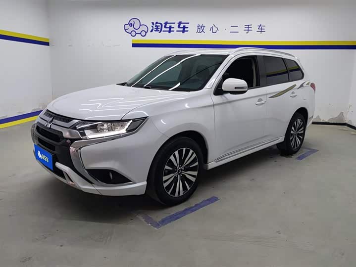 Mitsubishi Outlander 2021 2021款 改款 2.0L 两驱畅享版 5座