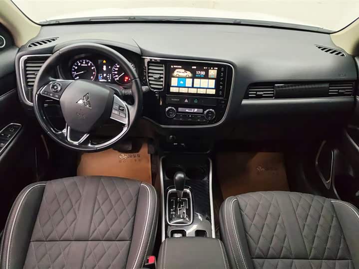 Mitsubishi Outlander 2021 2021款 改款 2.0L 两驱畅享版 5座