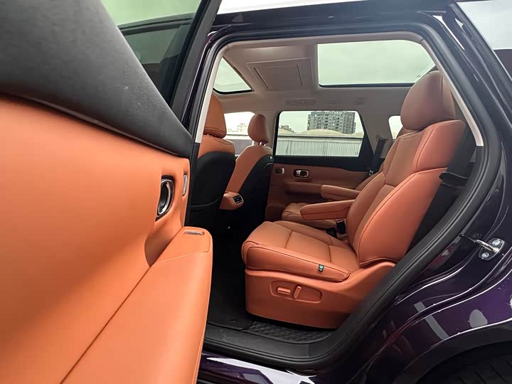 Leapmotor C16 2024 2024款 增程 200激光雷达版