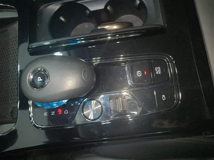 GAC Trumpchi E9 2024 2024款 E9 科技关爱版