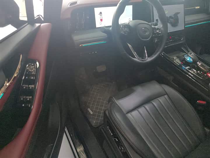 GAC Trumpchi E9 2024 2024款 E9 科技关爱版